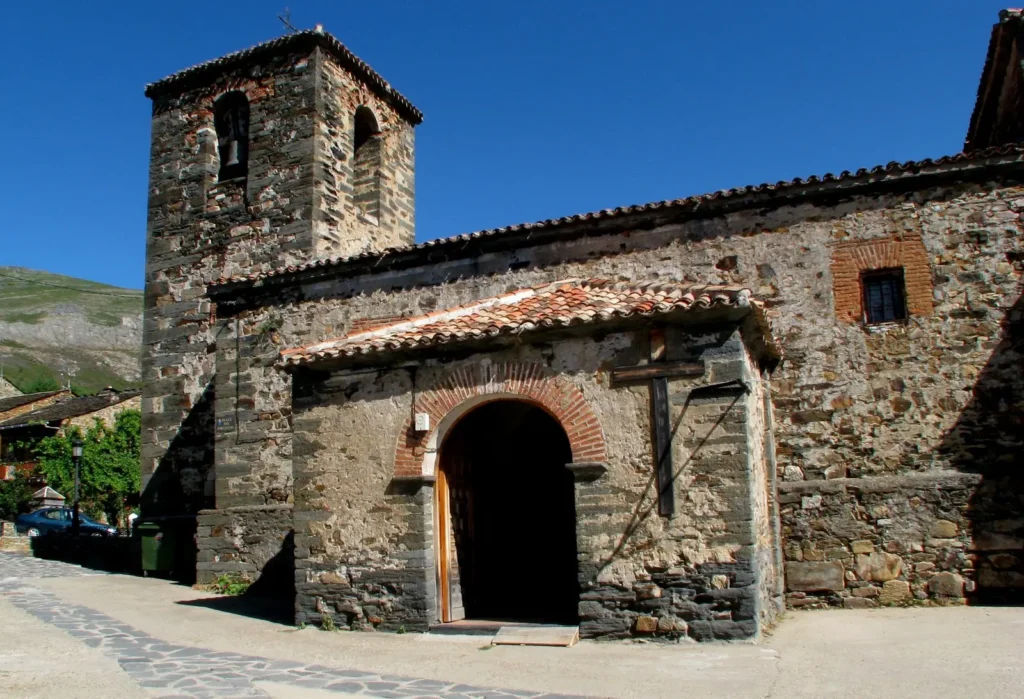 Qué ver en Valverde de los Arroyos Iglesia